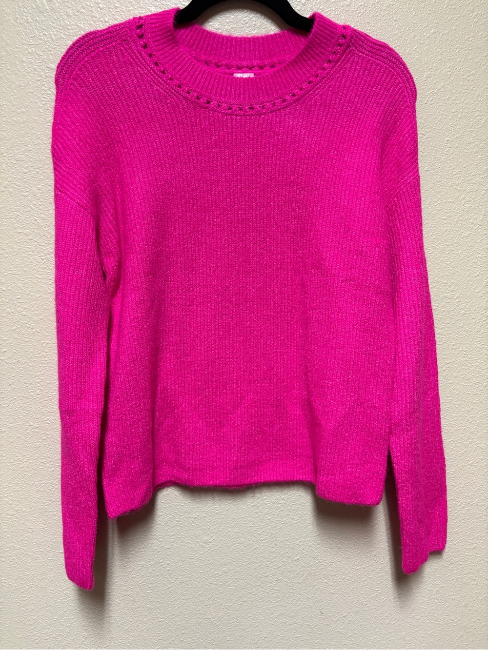 GAP Women's Hot Pink Crewneck Sweater
